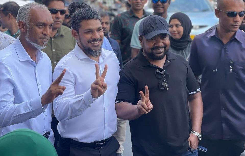 Maldives Elections: मालदीव की जनता का झुकाव चीन की ओर? संसदीय चुनाव के रिजल्ट ने राष्ट्रपति मोहम्मद मुइज्जू को दी राहत